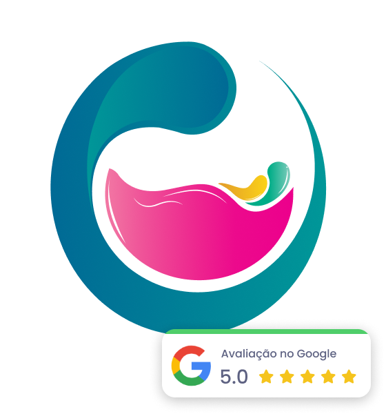 Três piscinas lado a lado com o selo de garantia de 15 anos